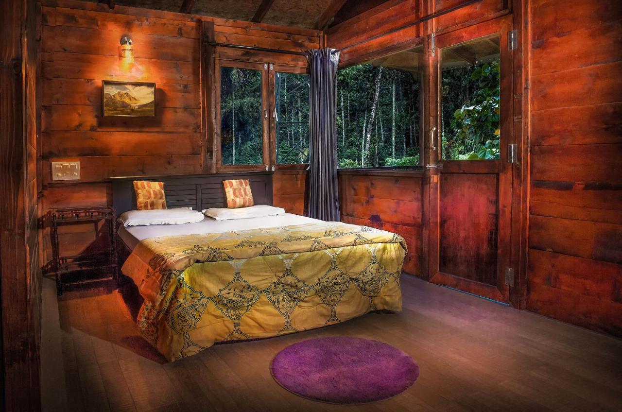 Vythiri Wood House Wayanad Villa Exterior photo